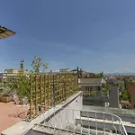 Attico Moderno Con Terrazza Vicino La Metro B