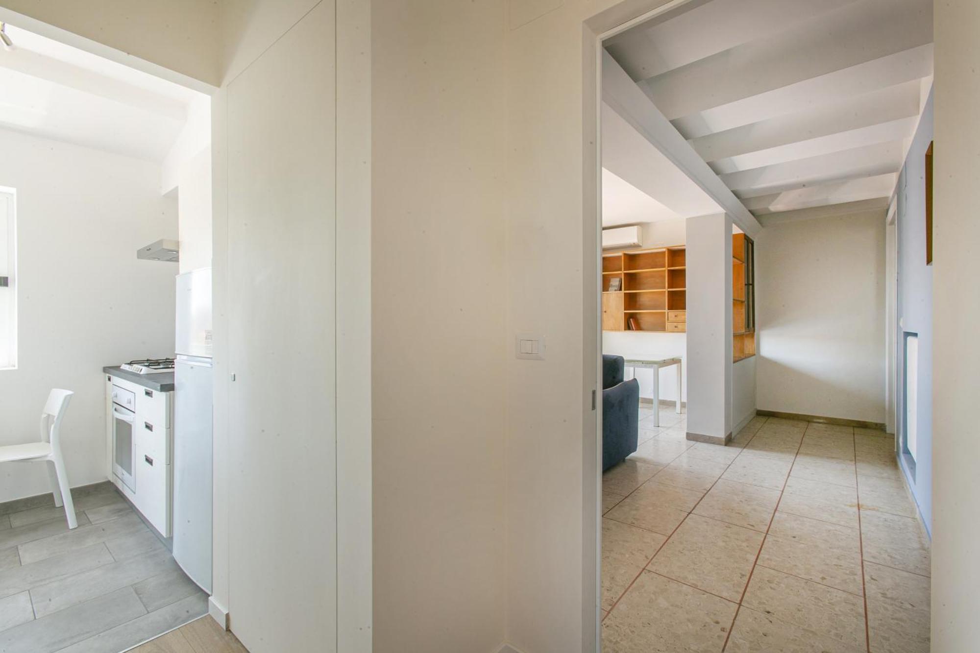 Apartamento Attico Moderno Con Terrazza Vicino La Metro B Roma